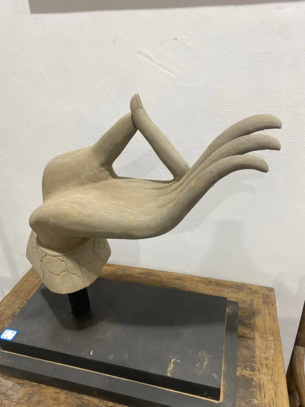 青石材质摆件佛手