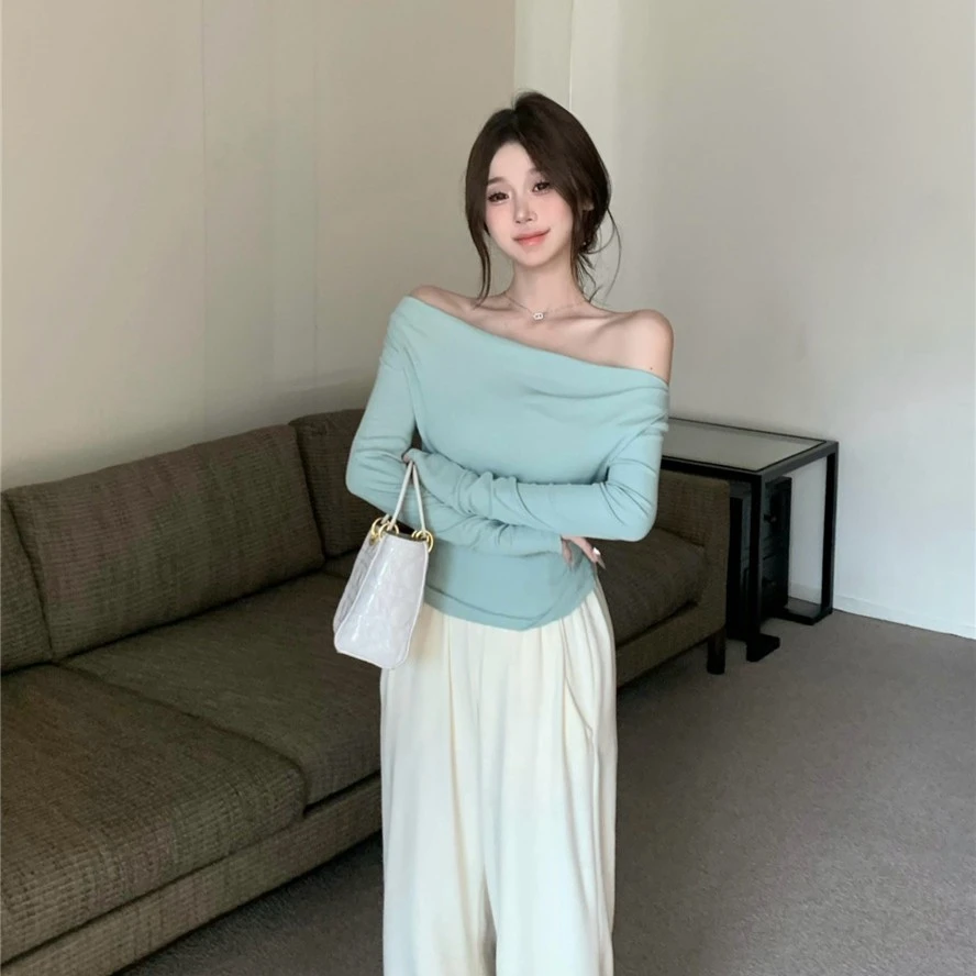 秋季气质一字肩纯欲温柔打底修身上衣+百搭软糯宽松休闲裤两件套