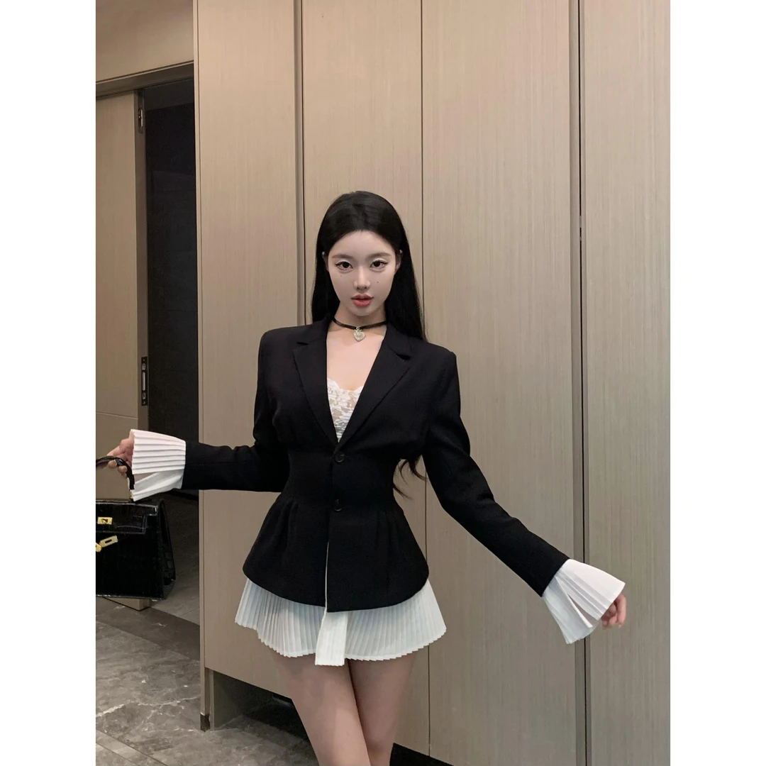 小香风辣妹式高级感炸街小众设计宫廷压褶拼接收腰显瘦西装外套女