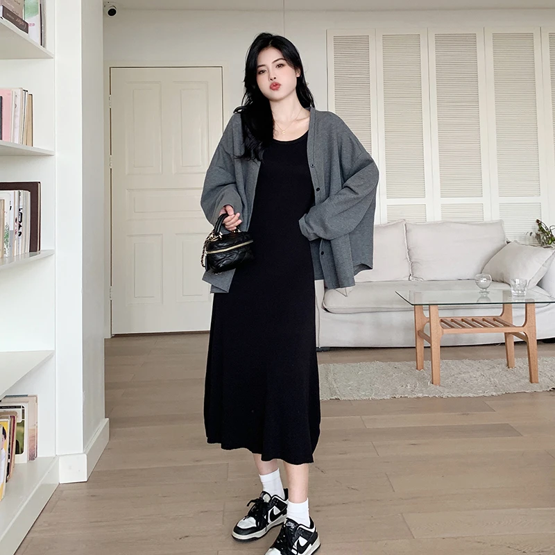 大码胖MM温柔风收腰显瘦针织连衣裙+宽松遮肉开衫外套女秋季套装