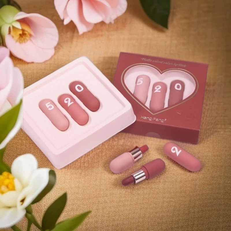 恒芳520三支礼盒胶囊丝绒光雾迷你口红补水套盒显白哑光深层净颜