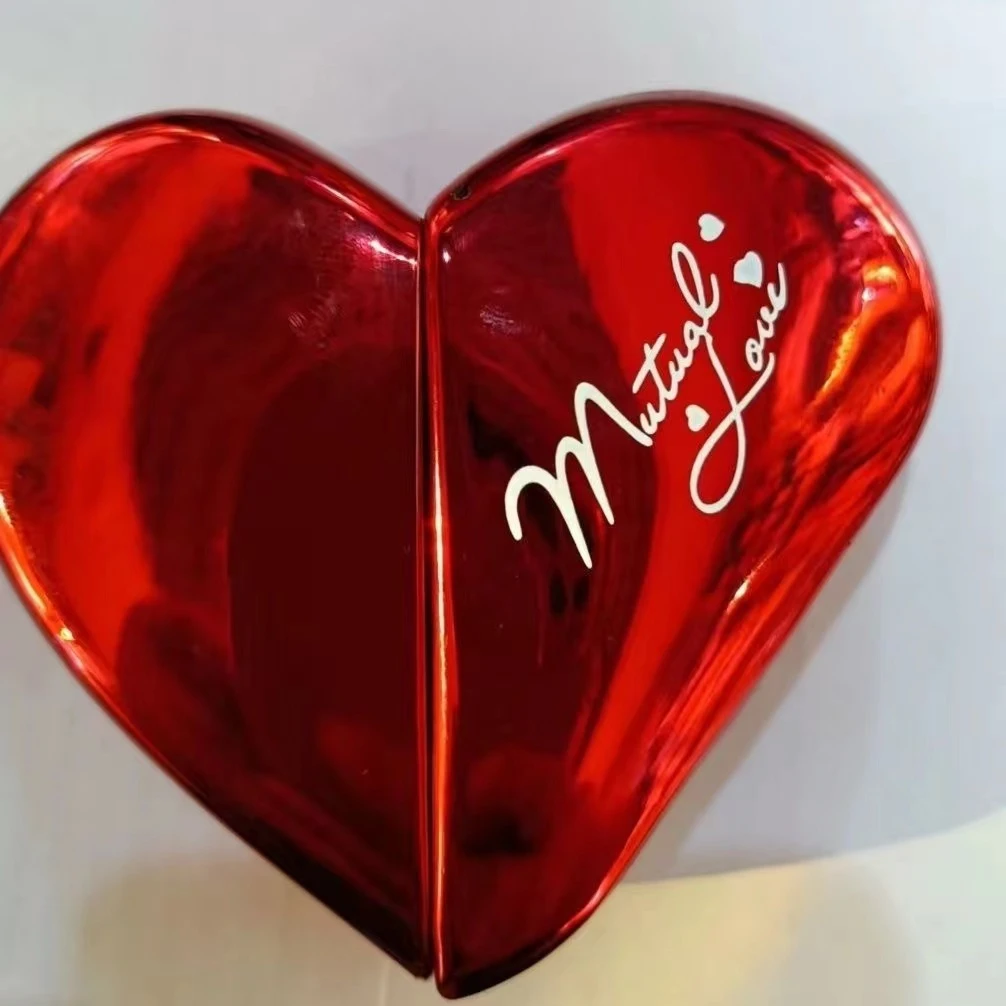 新疆包邮初恋爱心香水（礼盒装）和田发货迷你女士红色持久学生留香