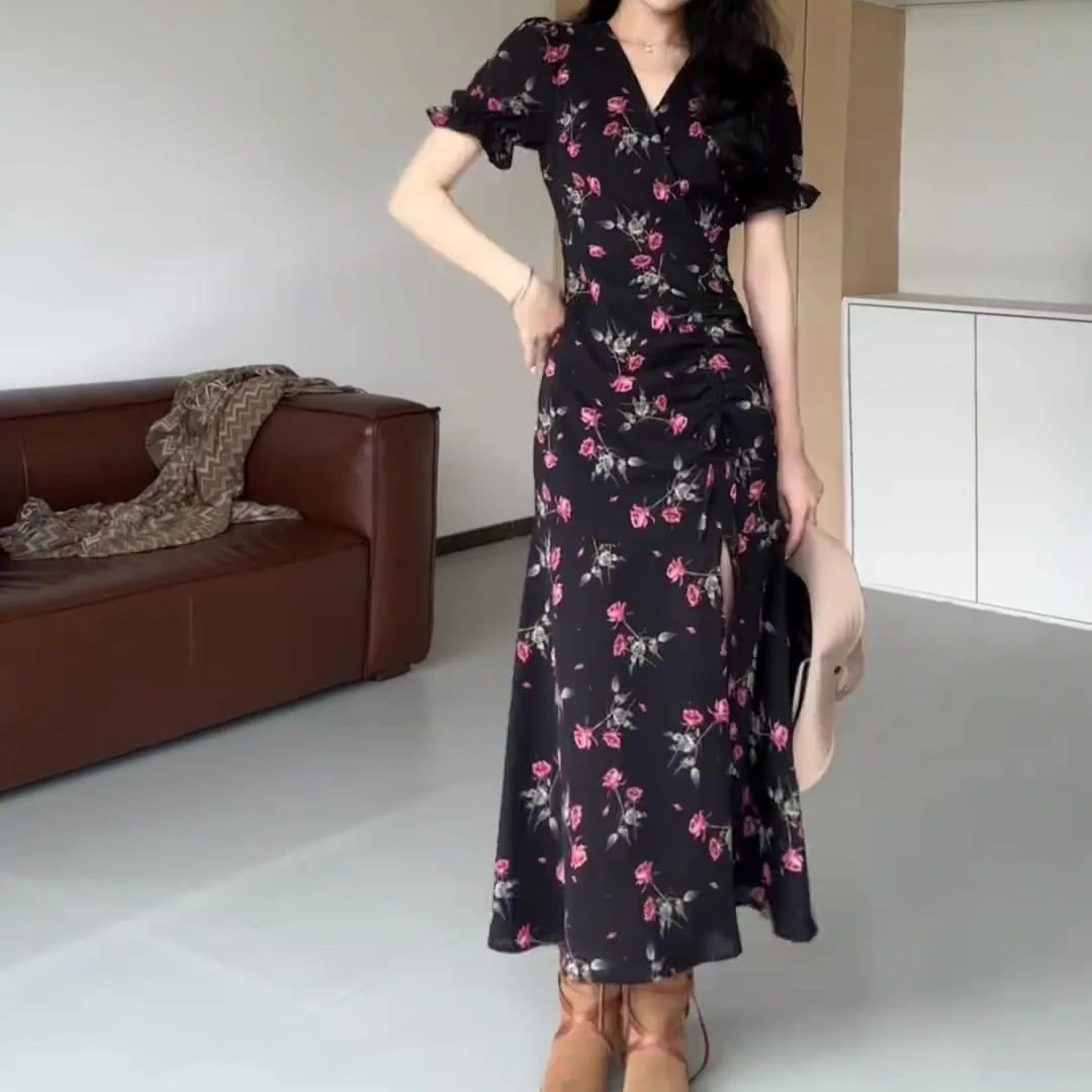 夏季新款连衣裙女法式碎花鱼尾开叉收腰显瘦设计感高级感气质裙子