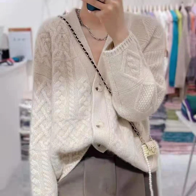 重磅加厚扭花V领羊毛针织开衫女秋冬慵懒宽松毛衣百搭羊毛衫外套