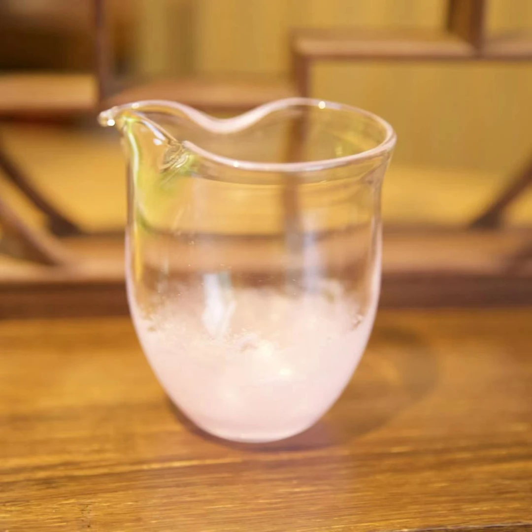 仙气满满的葫芦口加厚耐热玻璃粉色气泡公道杯茶海分茶器防烫