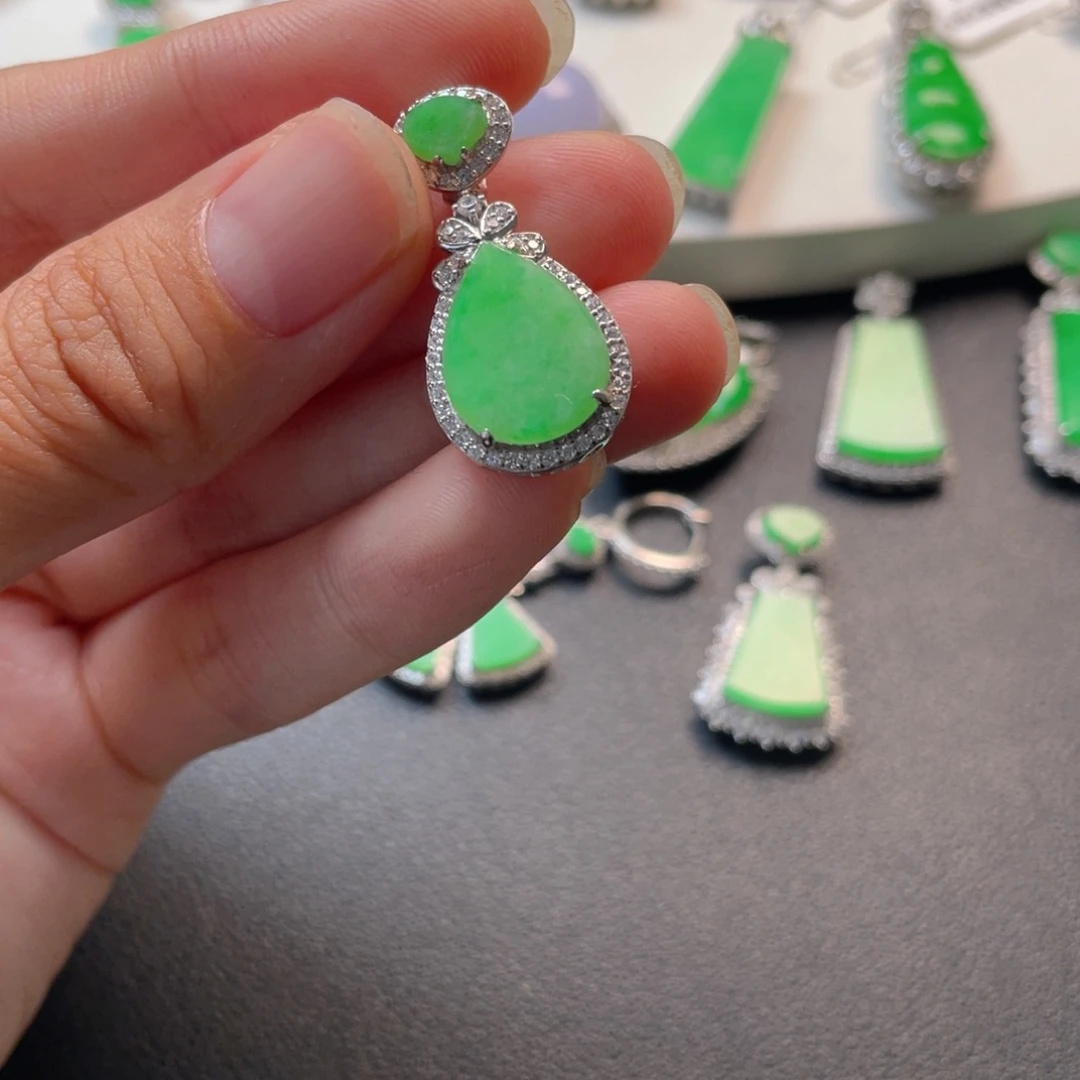 翡翠吊坠(不含链)银S925镶嵌