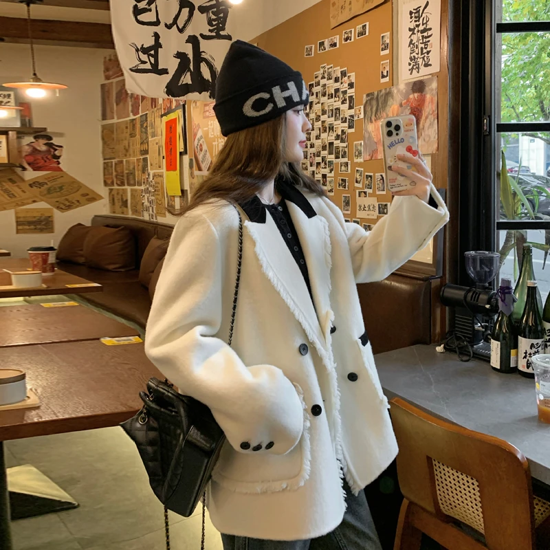 米白色毛呢羊毛小西装大衣女小个子冬新款冬季设计感秋冬时尚外套