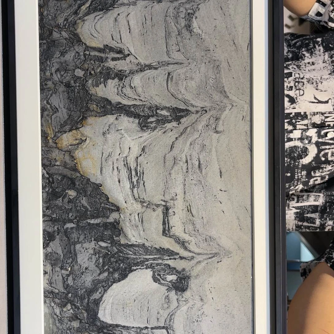 彩石55/27 三峡清江画面石