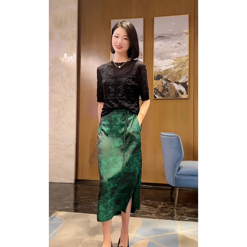 夏季新款轻奢气质高级感复古圆领显瘦上衣提花开叉半身裙两件套