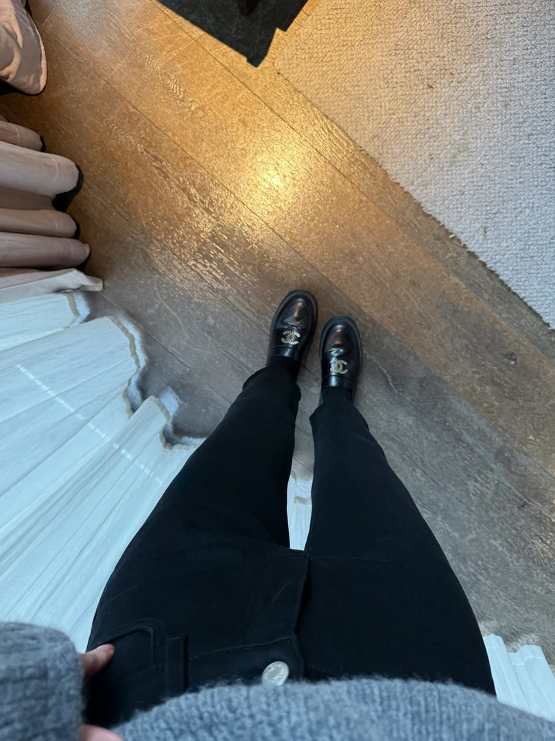 syna谱写优雅 黑色修身显瘦牛仔九分裤