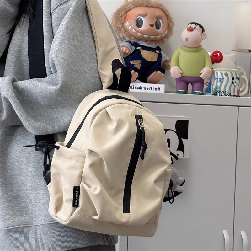 新品秋游轻便小背包女童休闲逛街小型斜挎包男学生上课iPad平板包