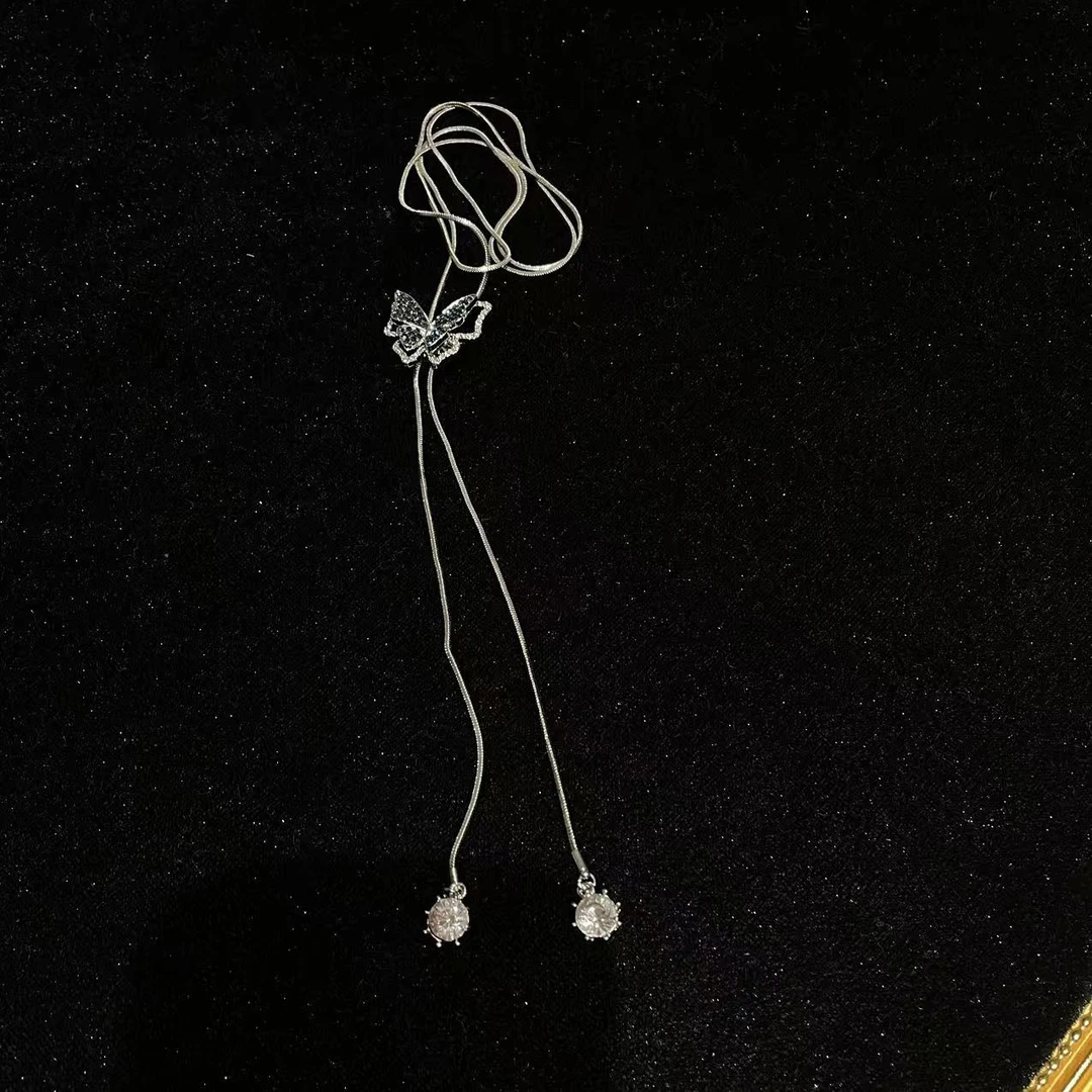 钛钢莫桑石项链 VV&AA 气质时尚复古百搭简约精美项链   3431