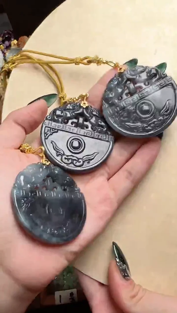 【闪购商品】翡翠颈饰未镶嵌多样性发其一