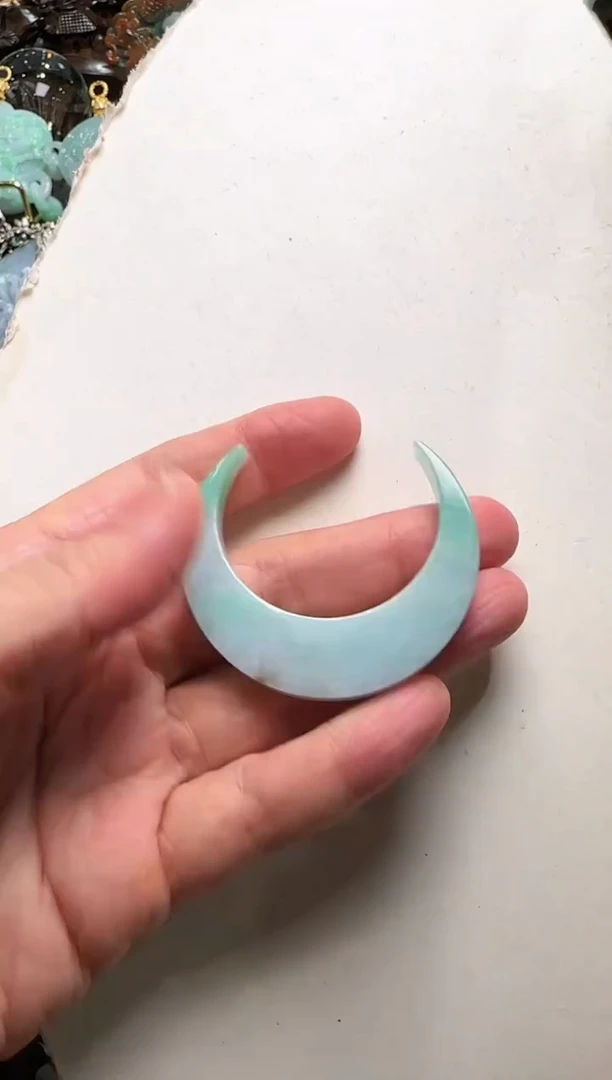 【闪购商品】翡翠颈饰未镶嵌国风