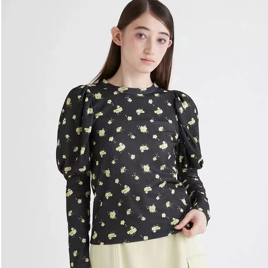 B302【朵拉外贸】FUR小碎花泡泡袖华夫格T
