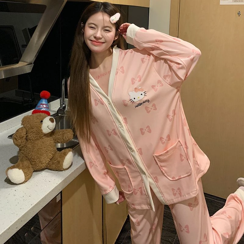 凯蒂猫睡衣女套装秋冬季V领少女德绒家居服套装宝宝绒卡通印花