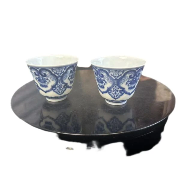 AS16163 清 雍正 青花对杯