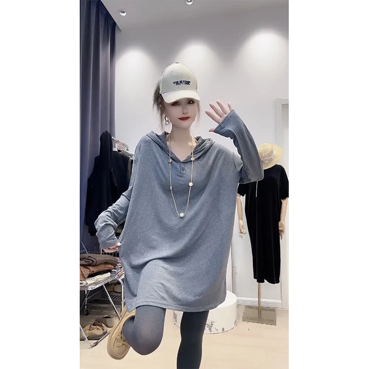 2025年新款韩版时尚流行显瘦洋气减龄纯色慵懒风连帽T恤女潮