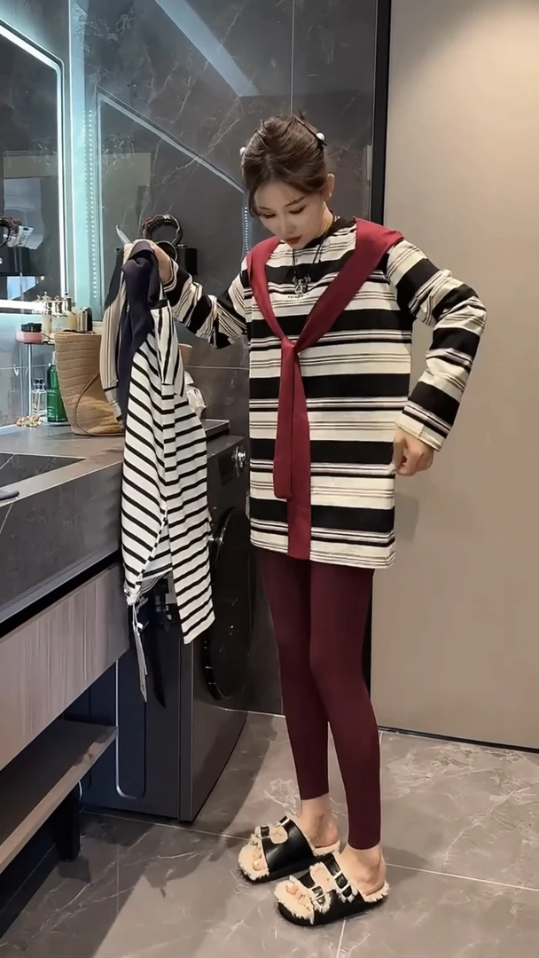 欧洲站2024秋款圆领长袖套头披肩条纹字母卫衣女宽松百搭上衣