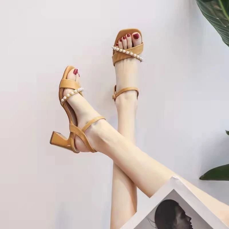 凉鞋女仙女风2025年新款夏百搭一字带粗跟罗马中跟配裙时装高跟鞋