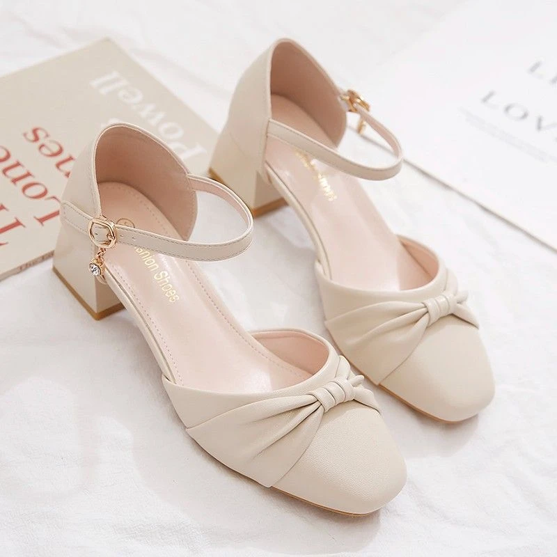 包头一字扣凉鞋女粗跟高跟鞋仙女风中跟配裙子单鞋2025年新款百搭