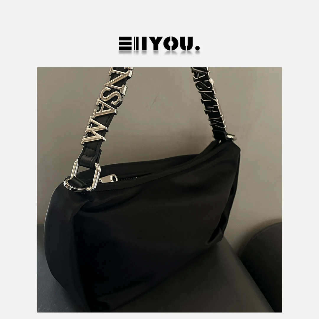 【ENYOU定制】时髦精必备 黑色字母包