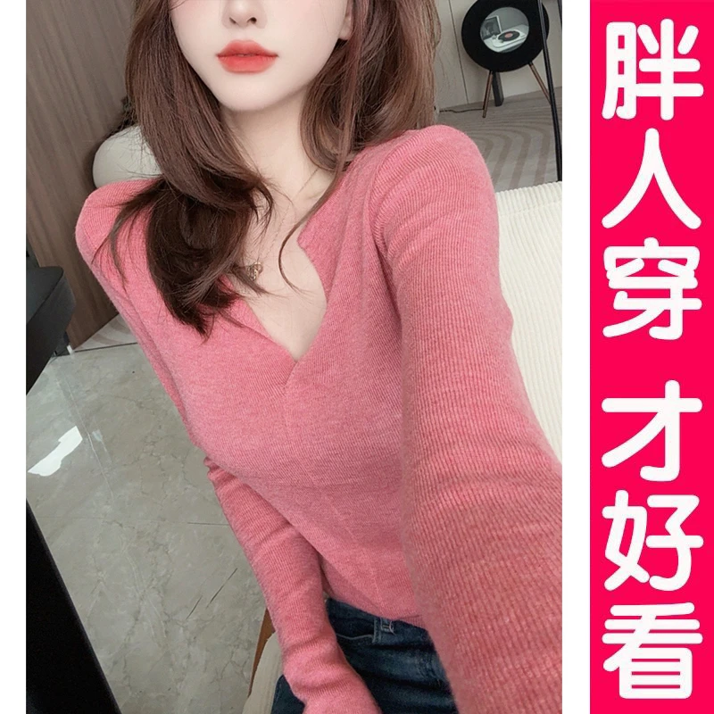 大码胖mm设计感软糯v领长袖针织打底衫女时尚毛衣温柔减龄上衣冬