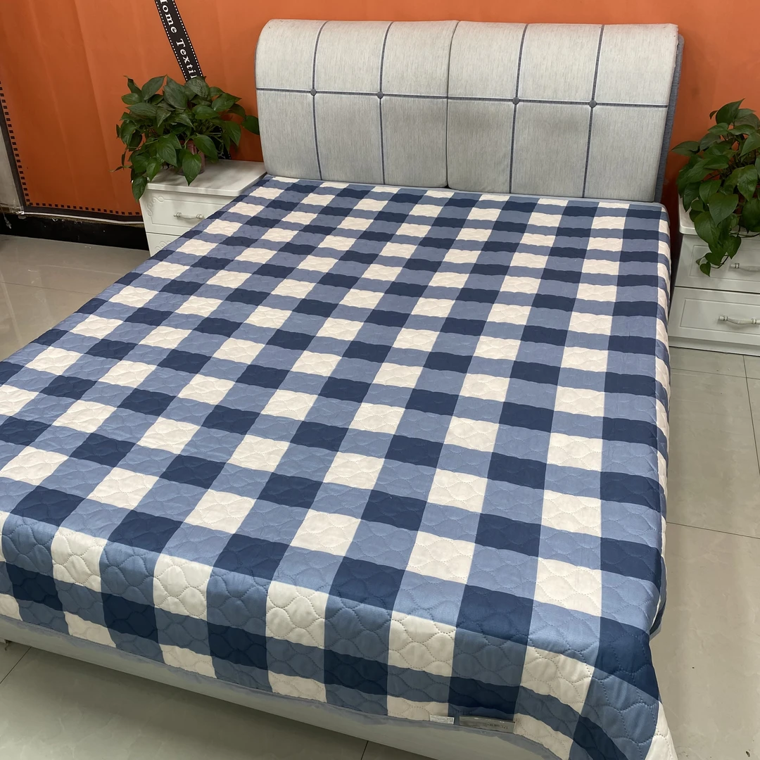 90cm*2.3米四季通用三层夹棉床盖