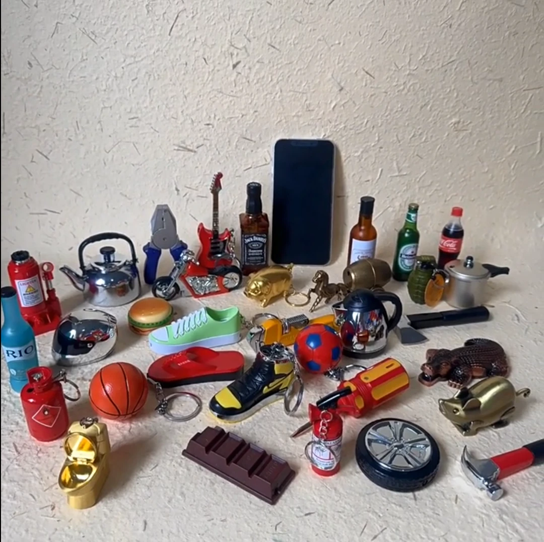 （奇葩打火机大合集2）新奇特小茶壶打火机可乐高压锅创意恶搞怪防