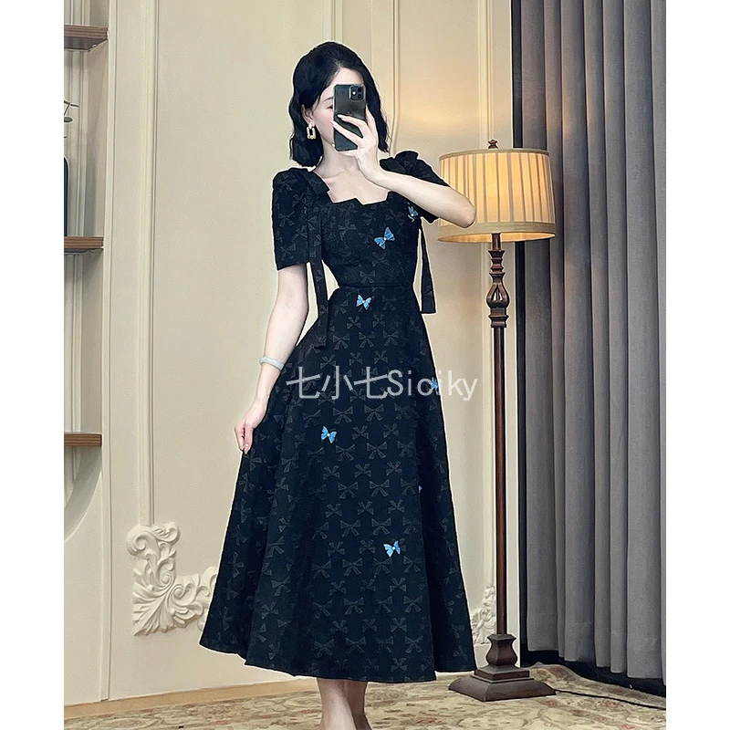 现货 七小七【蝴蝶少女】法式赫本风黑色方领连衣裙女夏季显瘦长裙