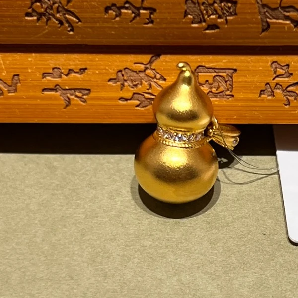 5D皇庭花丝工艺 哑光黄金葫芦吊坠（足金999 克重多退少补）