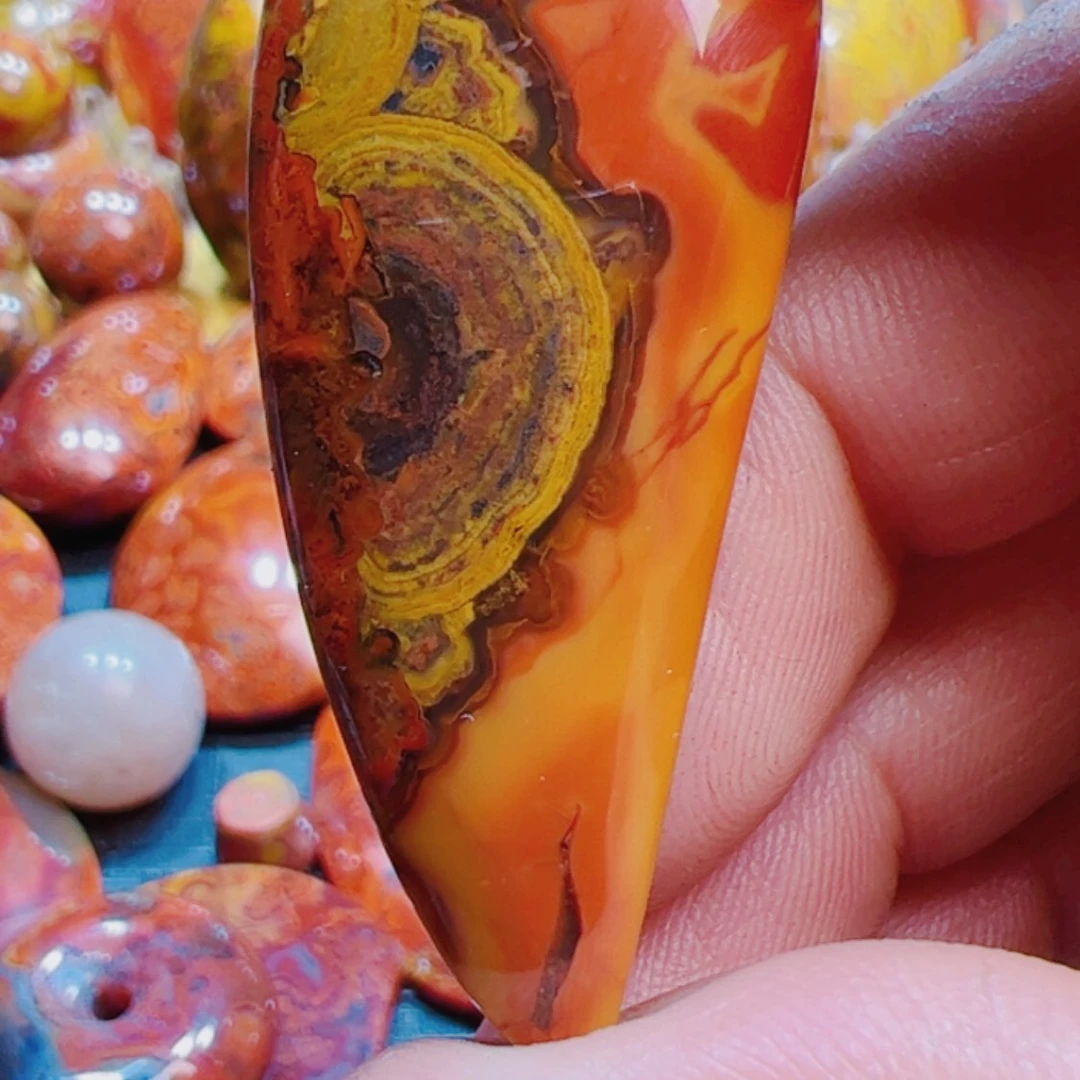 【闪购商品】玛瑙/玉髓手链未镶嵌吉*