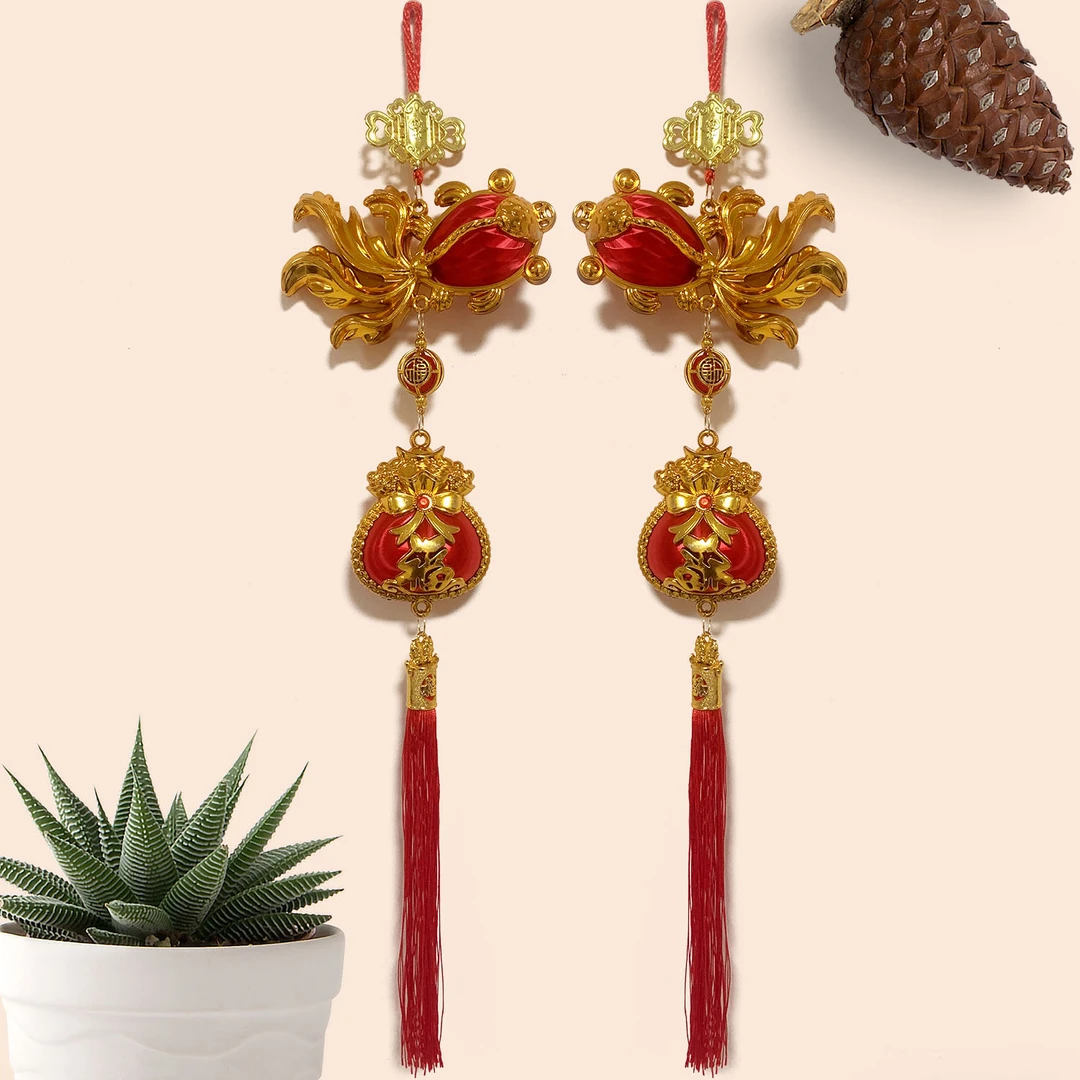 2024年新年挂饰福袋鱼灯笼大红丝光球客厅背景墙元旦装饰新年