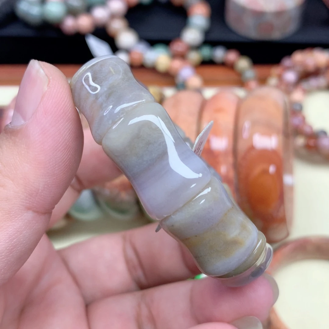 【闪购商品】硅化珊瑚（珊瑚玉）手链未镶嵌423