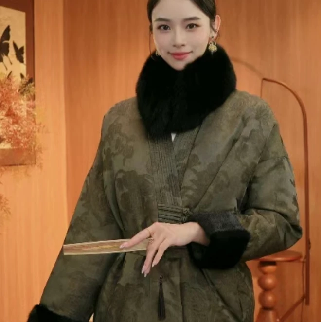 【浮雕锦】新中式老钱风重工织锦中长保暖外套2024d1822程程