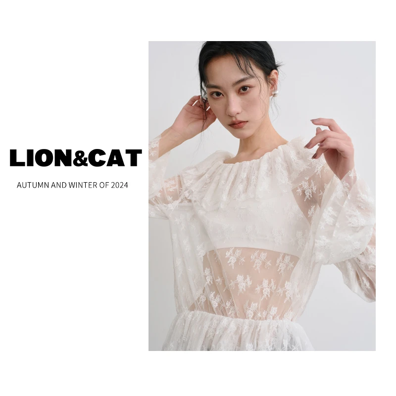 LION&CAT法式宫廷风喇叭袖荷叶领超仙勾花网纱上衣#404362