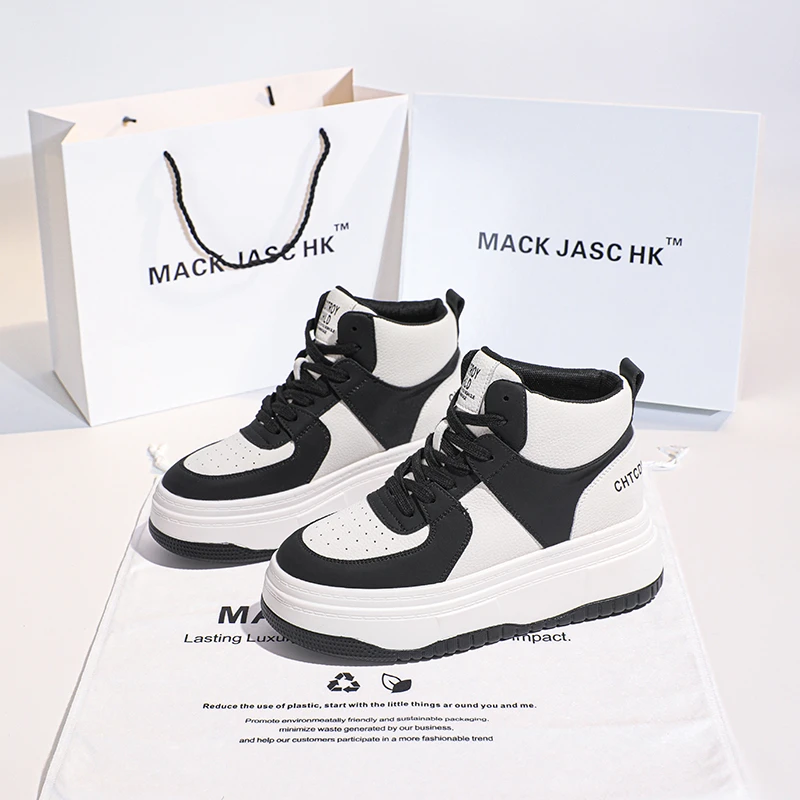 香港MACKJASCHK2024秋冬加绒新款百搭厚底松糕内增高高帮小白鞋女