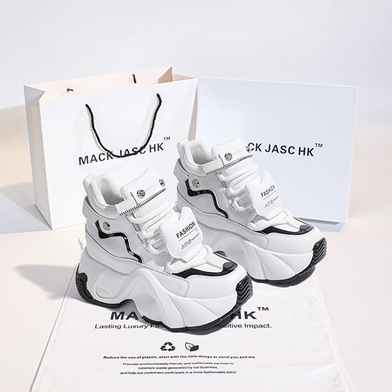 香港MACKJASCHK白色运动鞋子2024春季新款松糕厚底内增高老爹鞋女