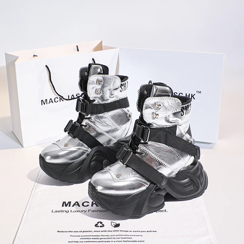 香港MACKJASCHK冬季2024新款跑步厚底松糕高帮运动内增高老爹鞋女