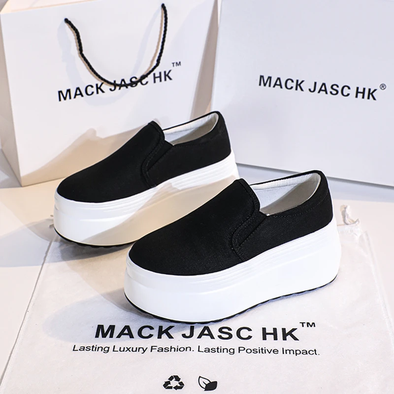 香港MACKJASCHK厚底一脚蹬小白鞋女2024秋季新款高跟小众帆布鞋女