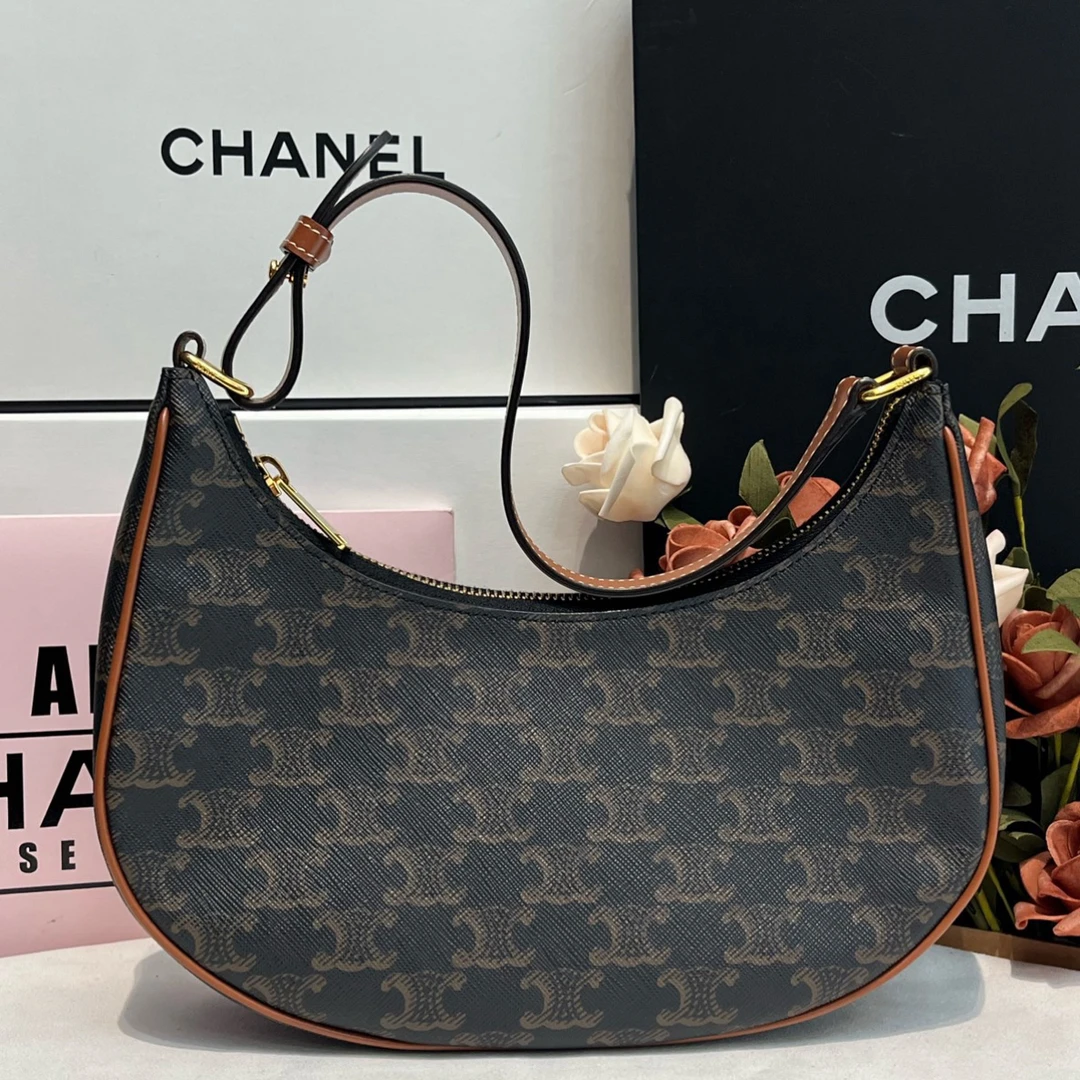 99新 Celine/思琳 焦糖老花ava