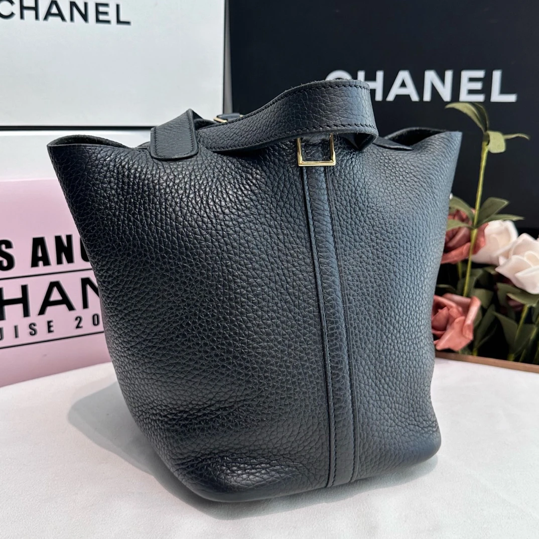 99新 Hermes/爱马仕 黑金菜篮子18水桶包经典简约气质手提包