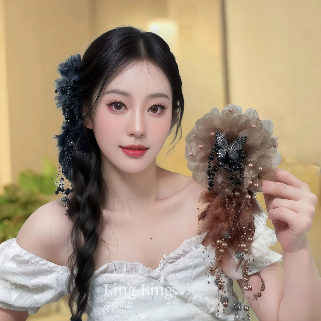 2025秋冬新品仙女羽毛美拉德超大号小蝴蝶抓夹显发量多鲨鱼抓夹