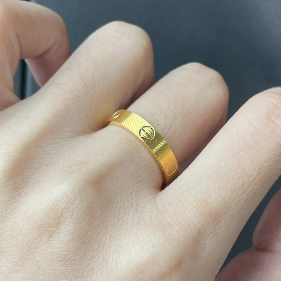 【荣邦】足金999卡家戒指按克卖