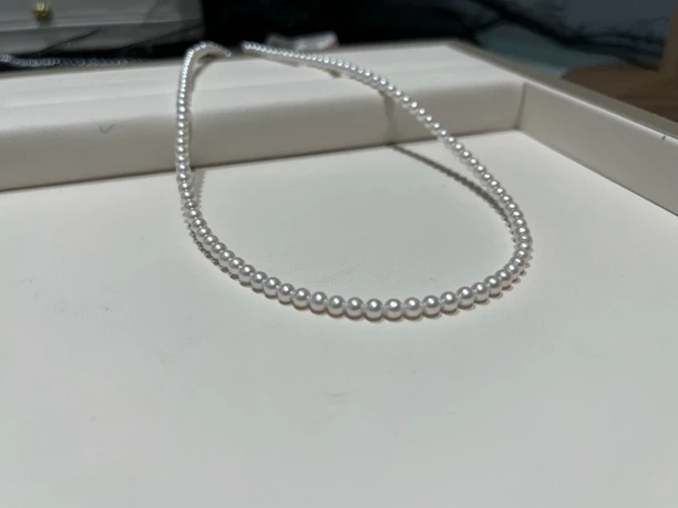 3.5mm顶级极强光天然淡水无核小米珠正圆