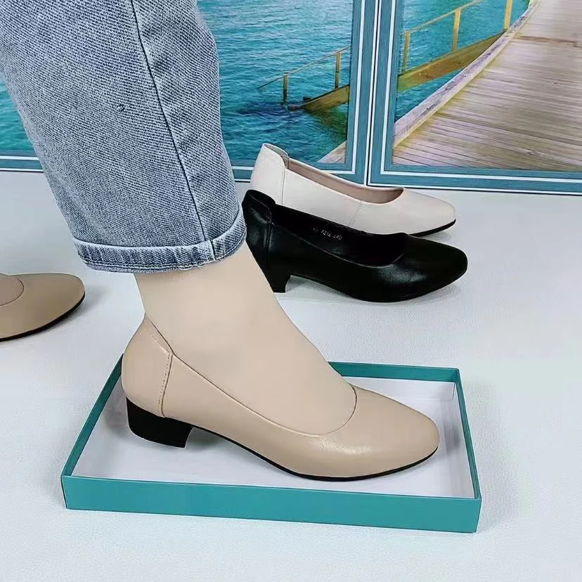低跟精致正品保证春秋新款女单鞋韩版时尚圆头浅口软底妈妈鞋