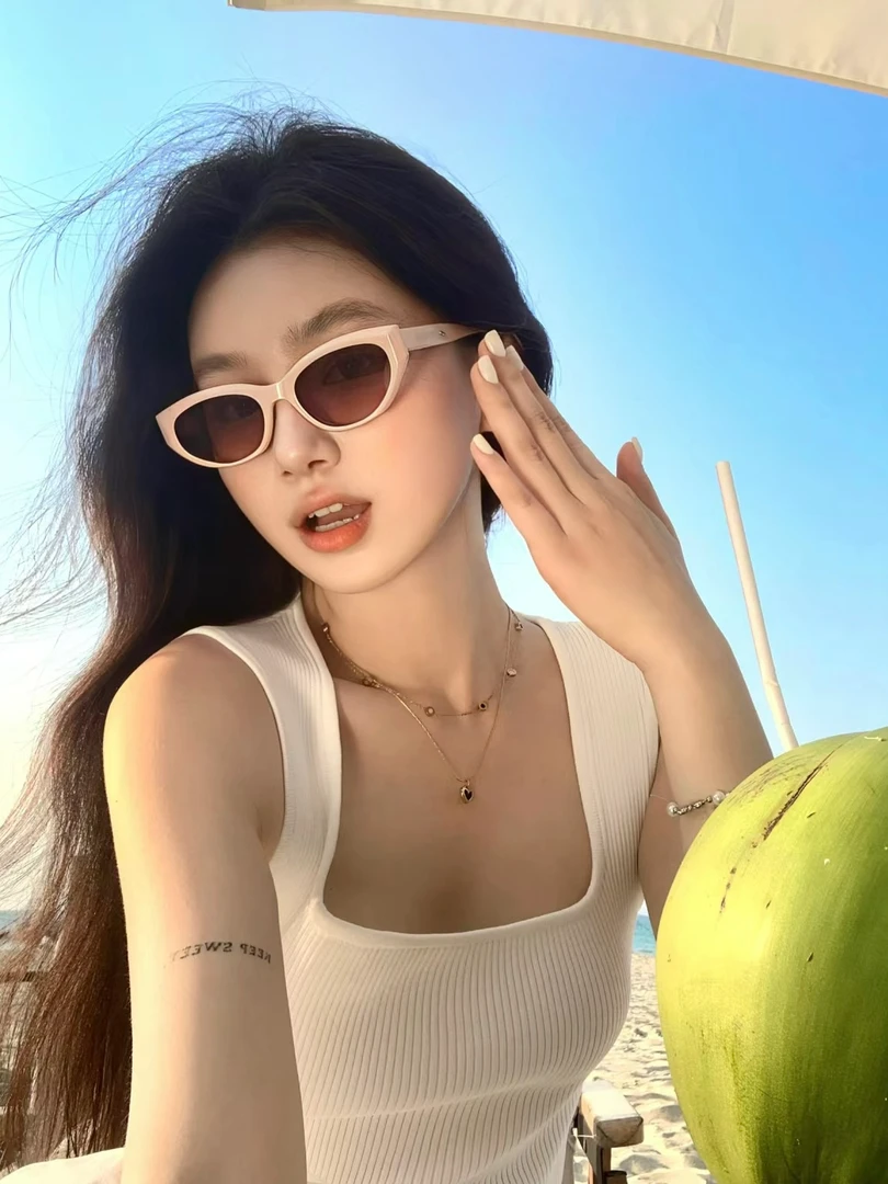 【001-200】微瑕太阳镜百搭时尚简约防紫外线大框潮流气质眼镜