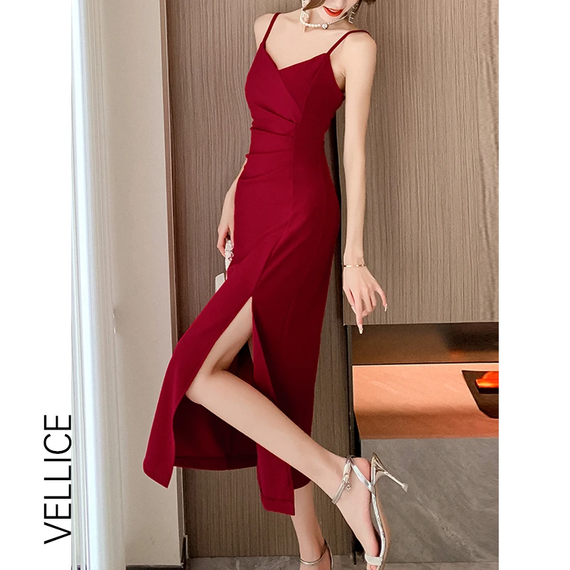 夏季气质收腰显瘦过膝长裙无袖吊带连衣裙设计感褶皱露背小礼服裙