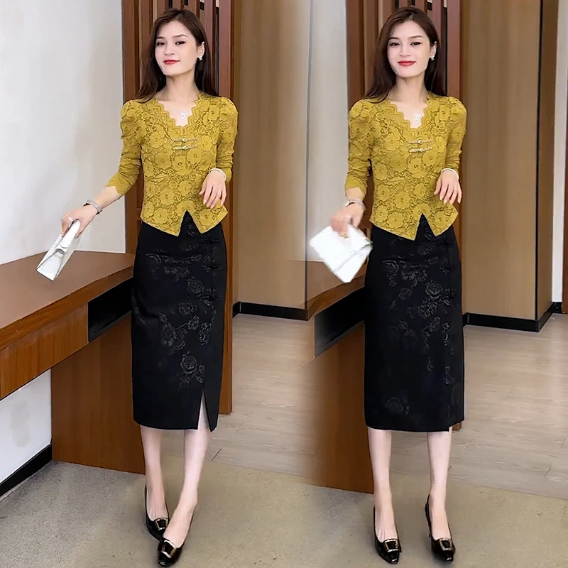 时尚洋气新中式蕾丝衫女2024秋季新款V领修身显瘦打底衫百搭上衣