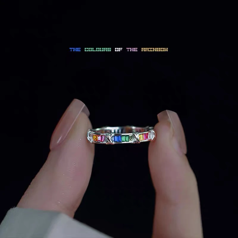 足银合成锆石戒指 渐变彩虹锆石戒指 ins小众设计高级感女戒